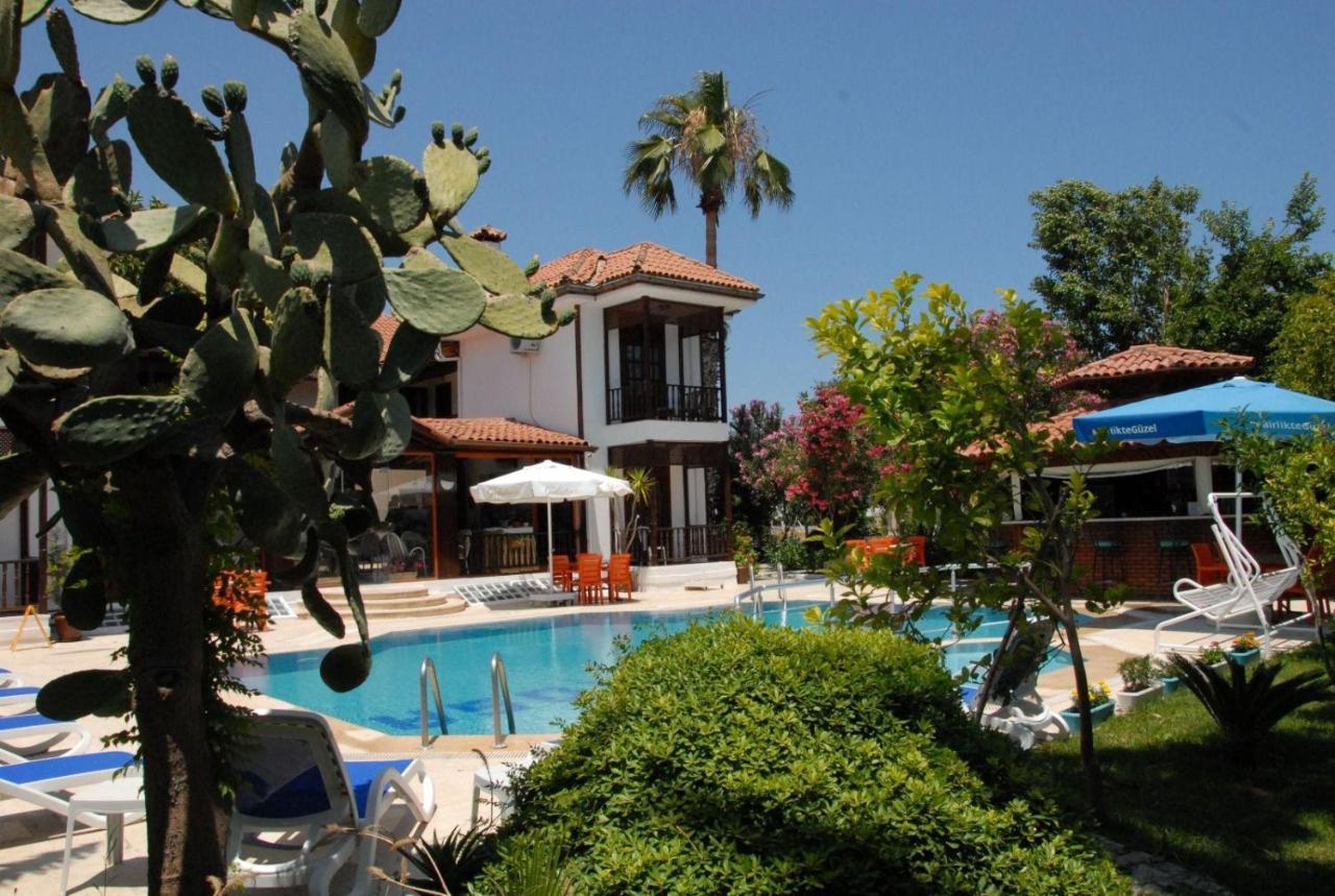 Palma Rosa Hotel Camyuva Exterior foto