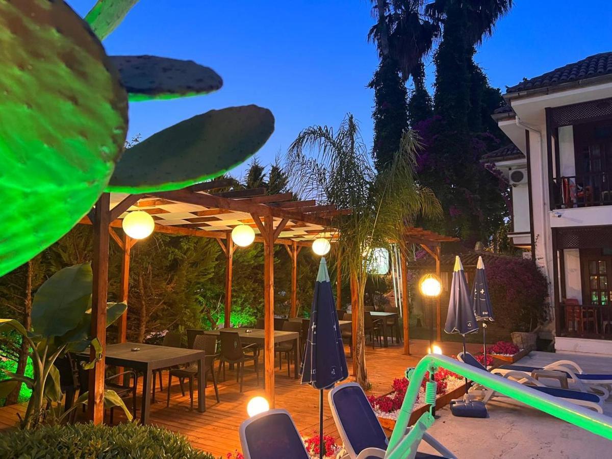 Palma Rosa Hotel Camyuva Exterior foto